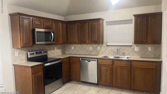 109 Atlantic Ave - Photo 7 of 22