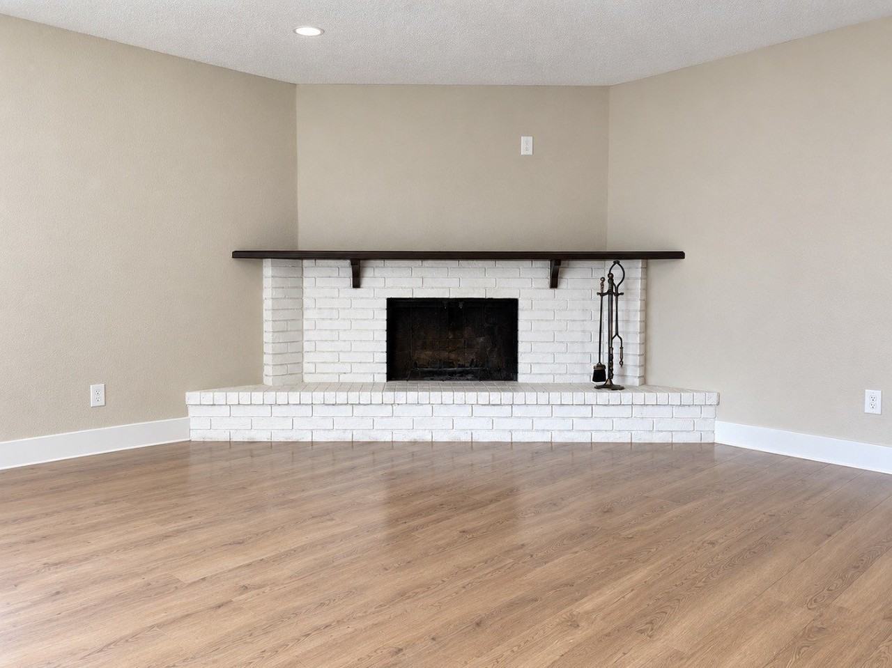 226 Hardwood Trl - Photo 2 of 6