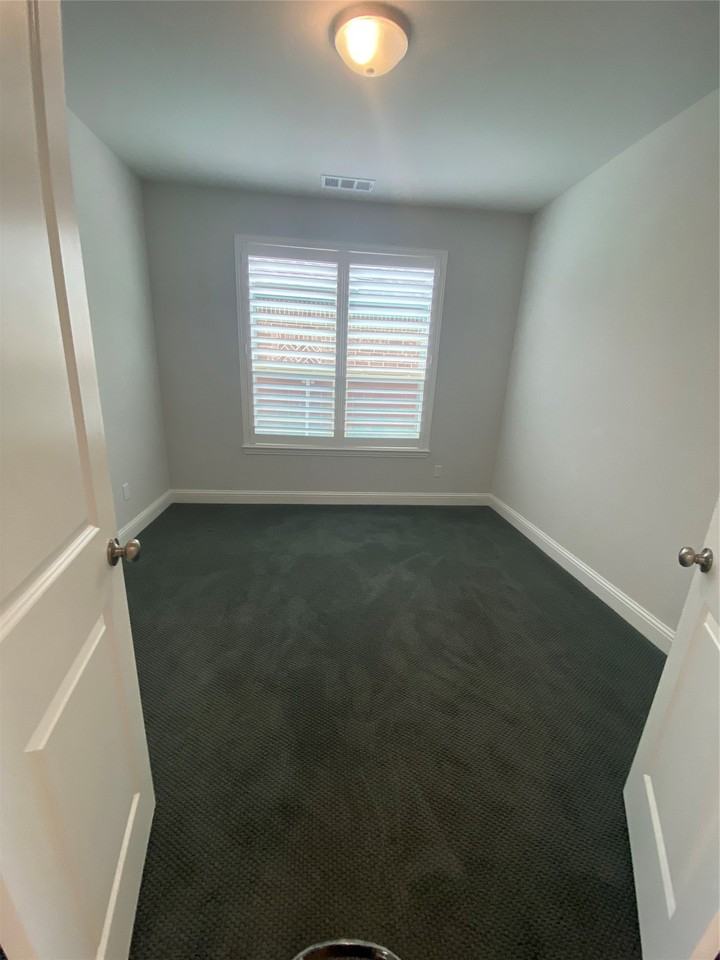 409 Caddo Ridge Ln - Photo 7 of 39