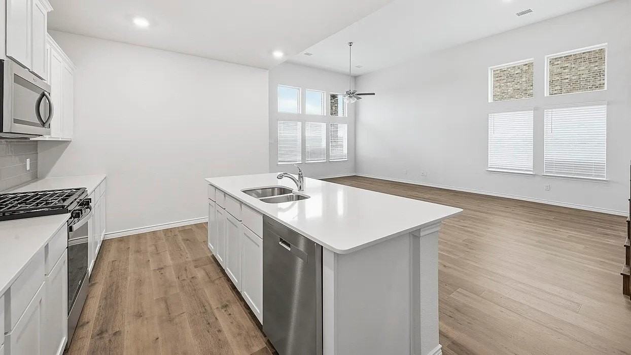 2039 Ketchum Ln - Photo 4 of 20