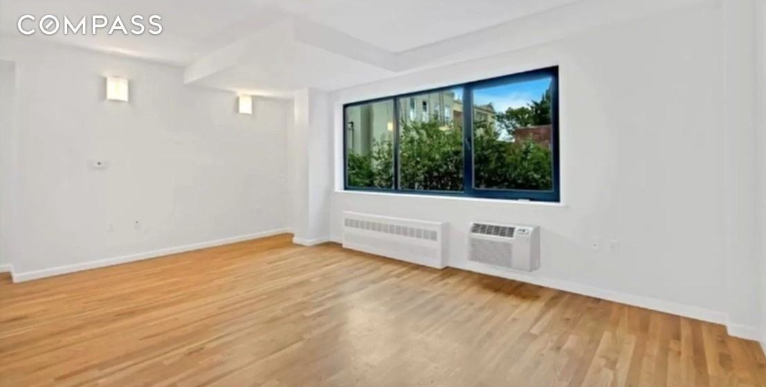 265 Van Brunt St #2A - Photo 4 of 5