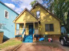 featured image of 1006 Martin St Se