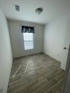 1013 Tangelo St - Photo 6 of 10