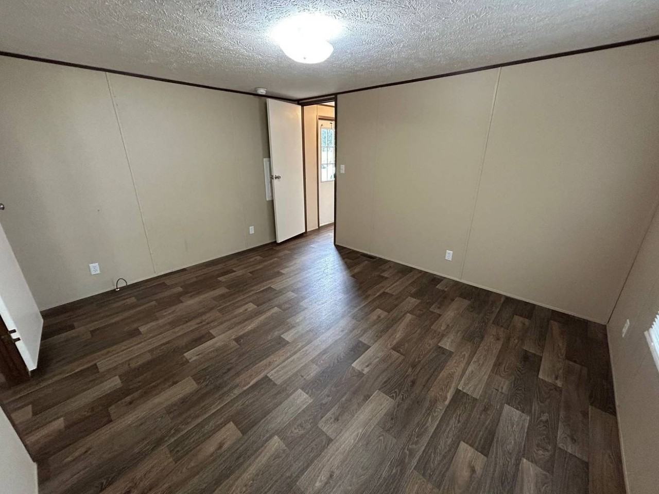 312 Hovie Ct - Photo 6 of 10