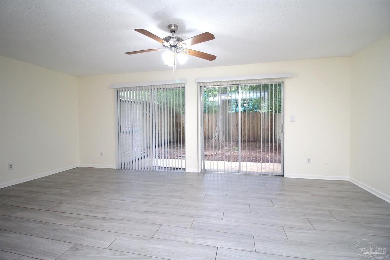 8150 Lillian Hwy - Photo 3 of 25
