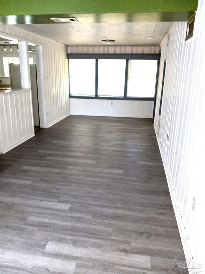 4 Marine Dr - Photo 4 of 15