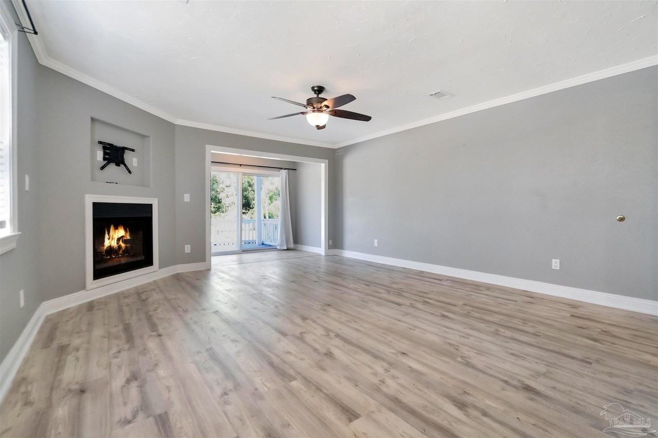 13574 Perdido Key Dr - Photo 3 of 14