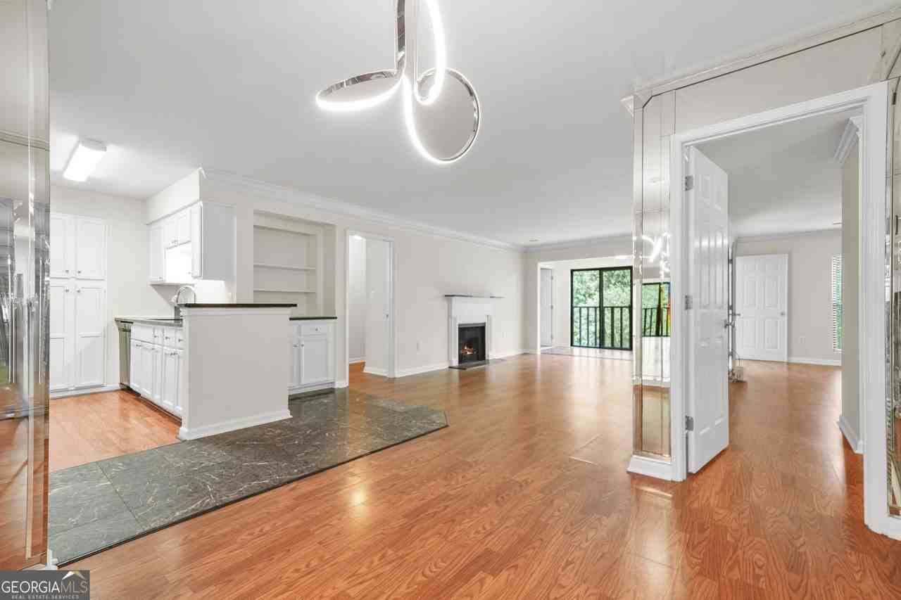 23203 Plantation Dr Ne - Photo 7 of 32
