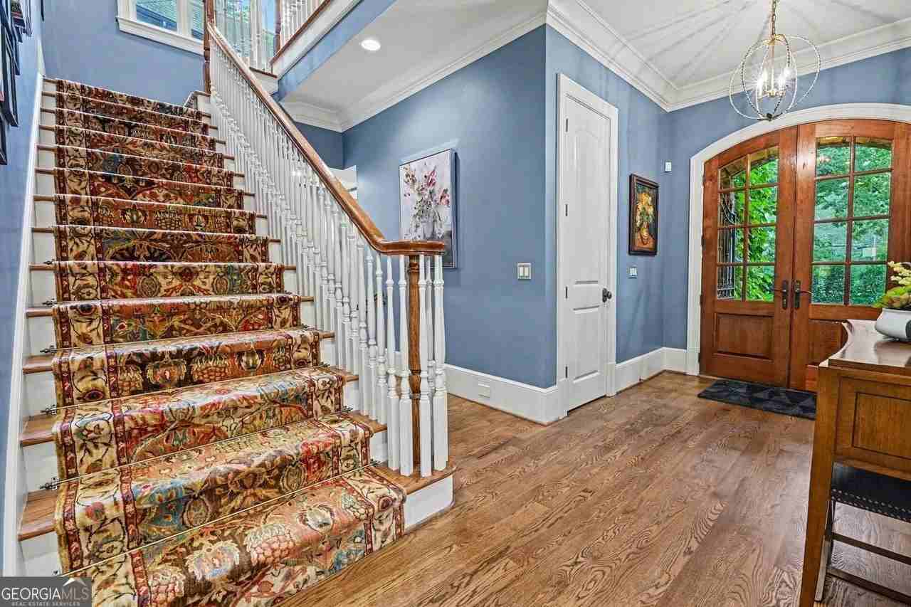 3901 N Stratford Rd Ne - Photo 4 of 36