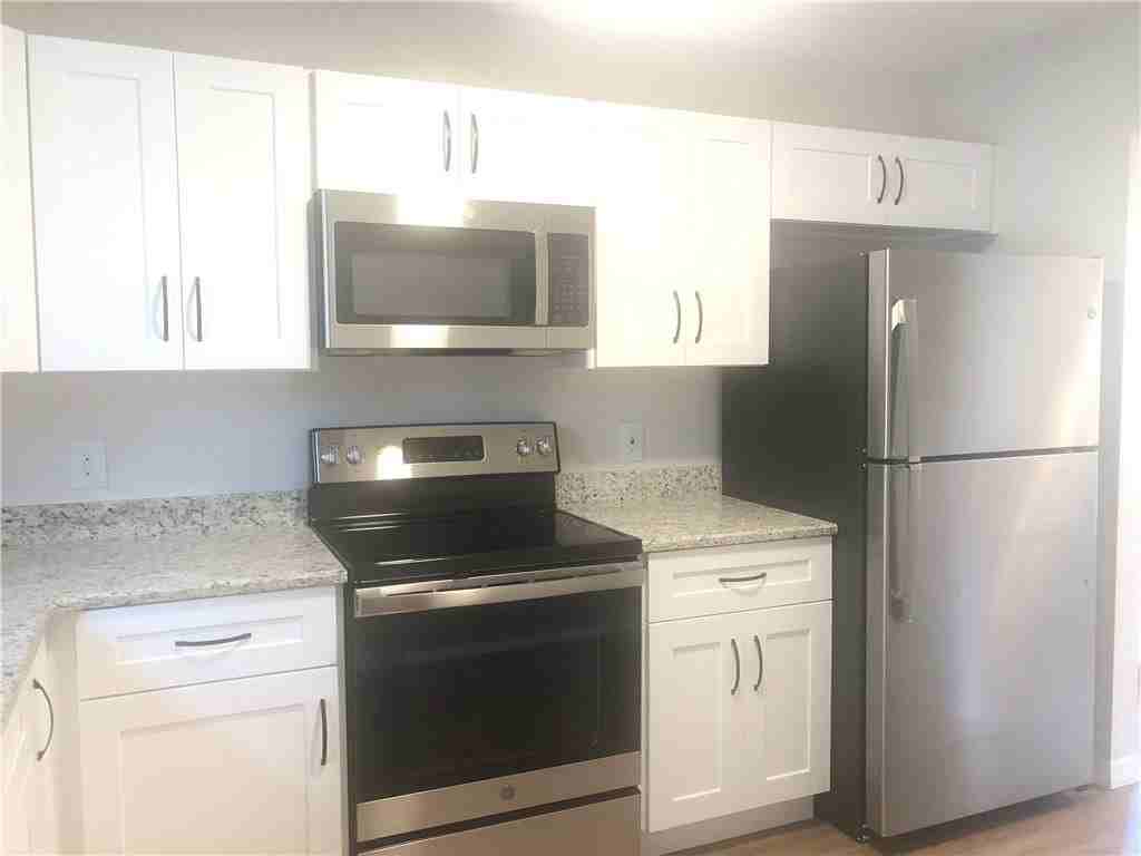 1586 43rd Ave #1 - Photo 4 of 10