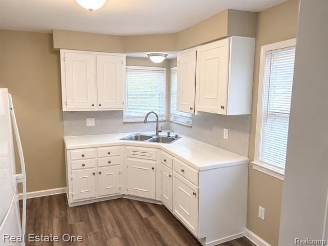 29697 Hiveley St - Photo 2 of 4