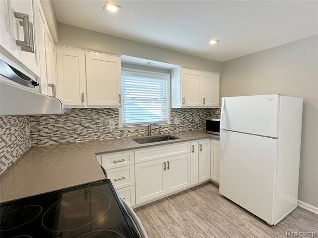 322 Oakdale St - Photo 7 of 20