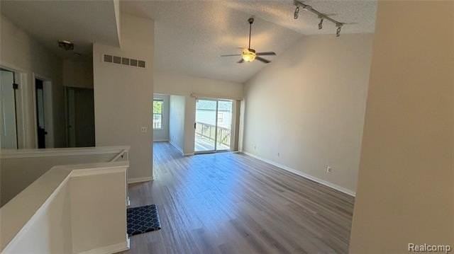 41546 Cornell Dr - Photo 5 of 14