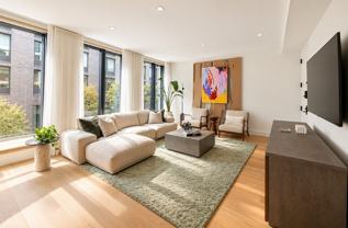 256 N 9th St - Photo 1 of 1