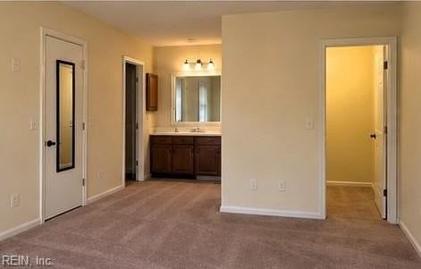 208 Henwick Ct - Photo 4 of 10