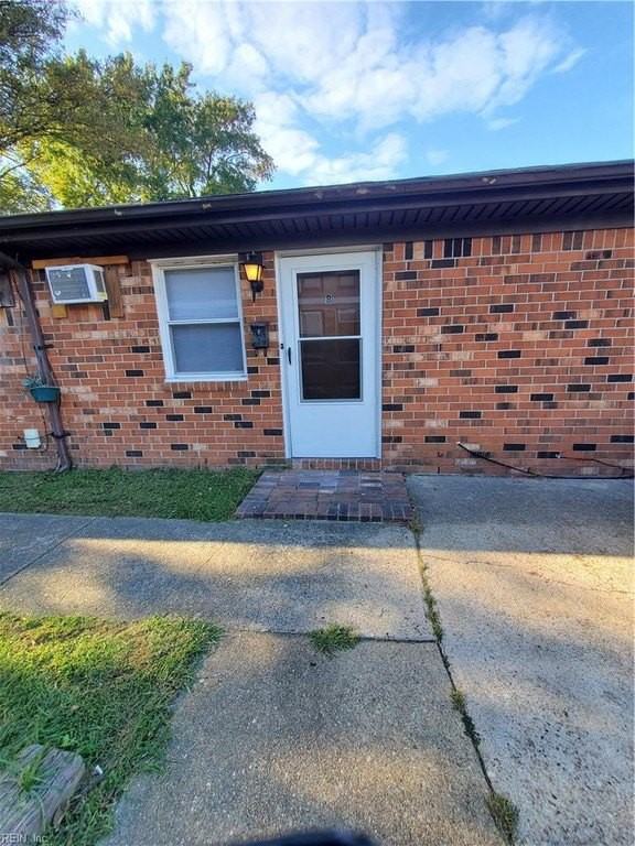 1527 Spruce St #B - Photo 2 of 18