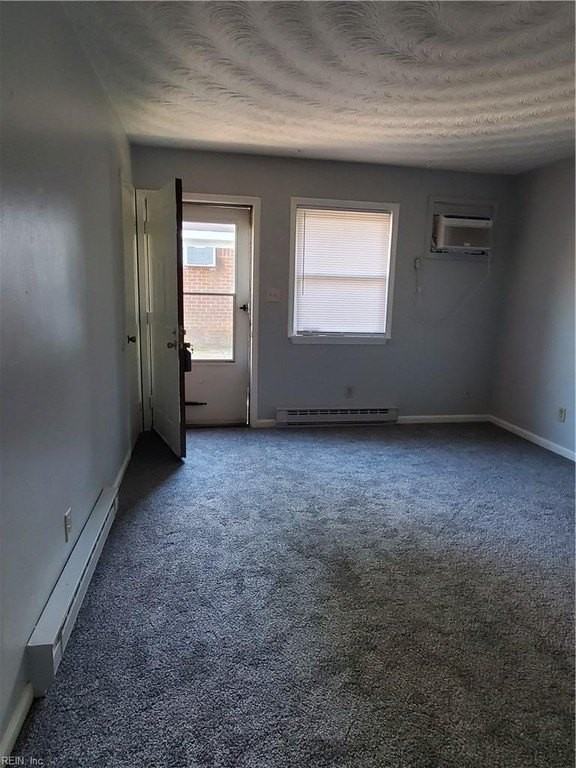 1527 Spruce St #B - Photo 5 of 18