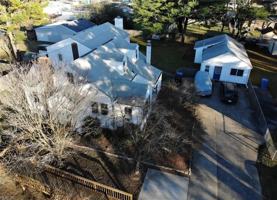 featured image of 1104 Hazel Ave