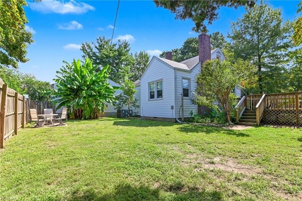 1104 Hazel Ave - Photo 7 of 48