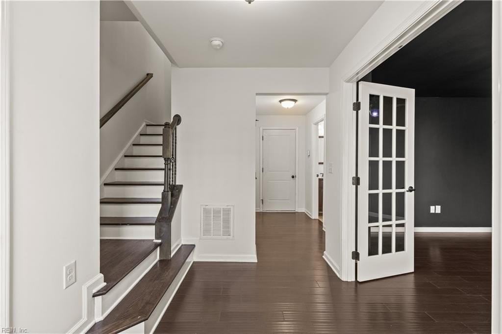 5680 Freewill Ln - Photo 3 of 49