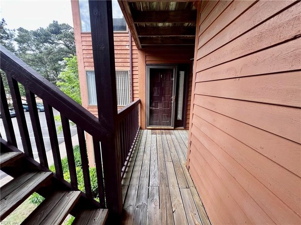3062 Cape Henry Ct - Photo 3 of 28