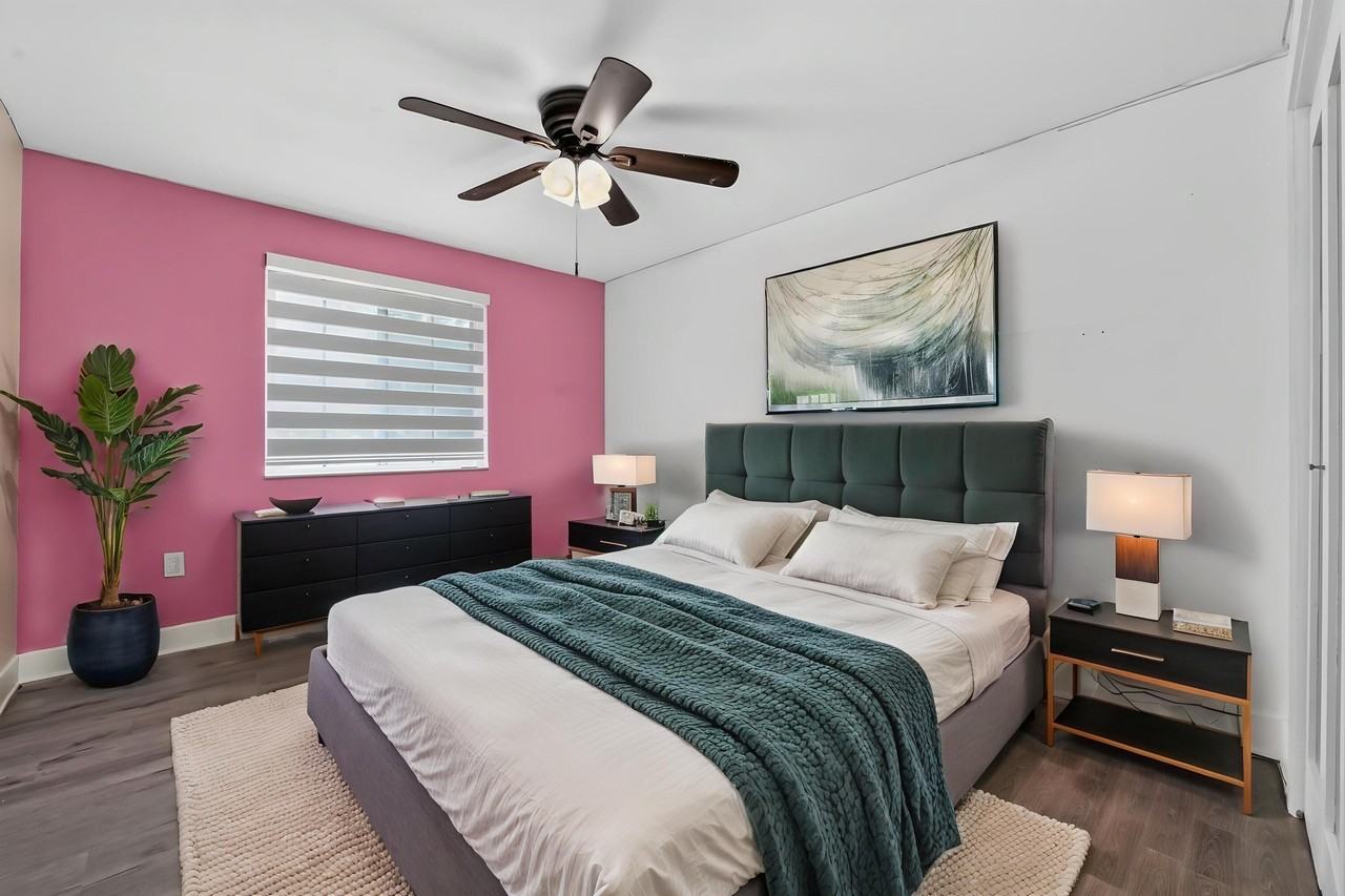 4065 Sw 152nd Ave - Photo 5 of 48