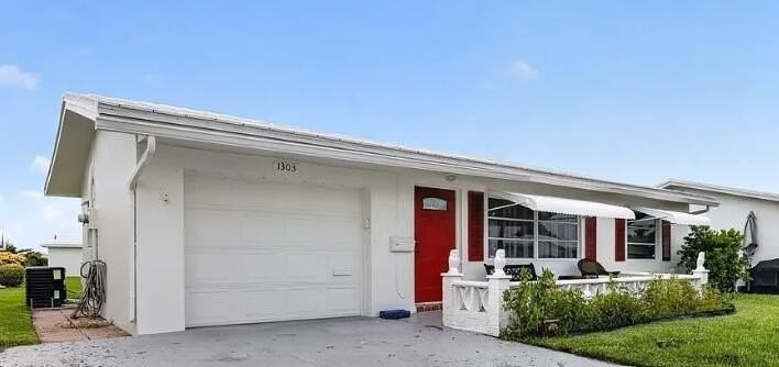 1303 Sw 15th St - Photo 2 of 2