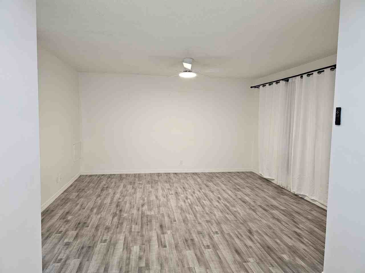 1621 Nw 46th Ave #212 - Photo 7 of 18