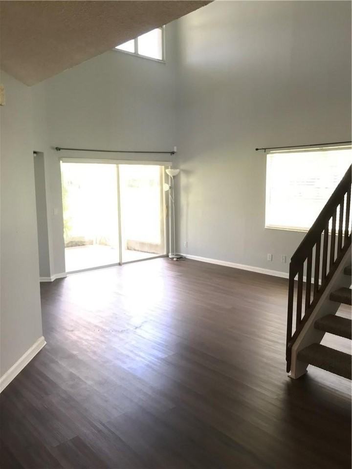 7721 Stone Harbour Dr #4 - Photo 5 of 26