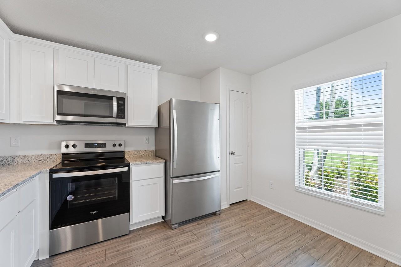 1597 Se Berkshire Blvd - Photo 7 of 38