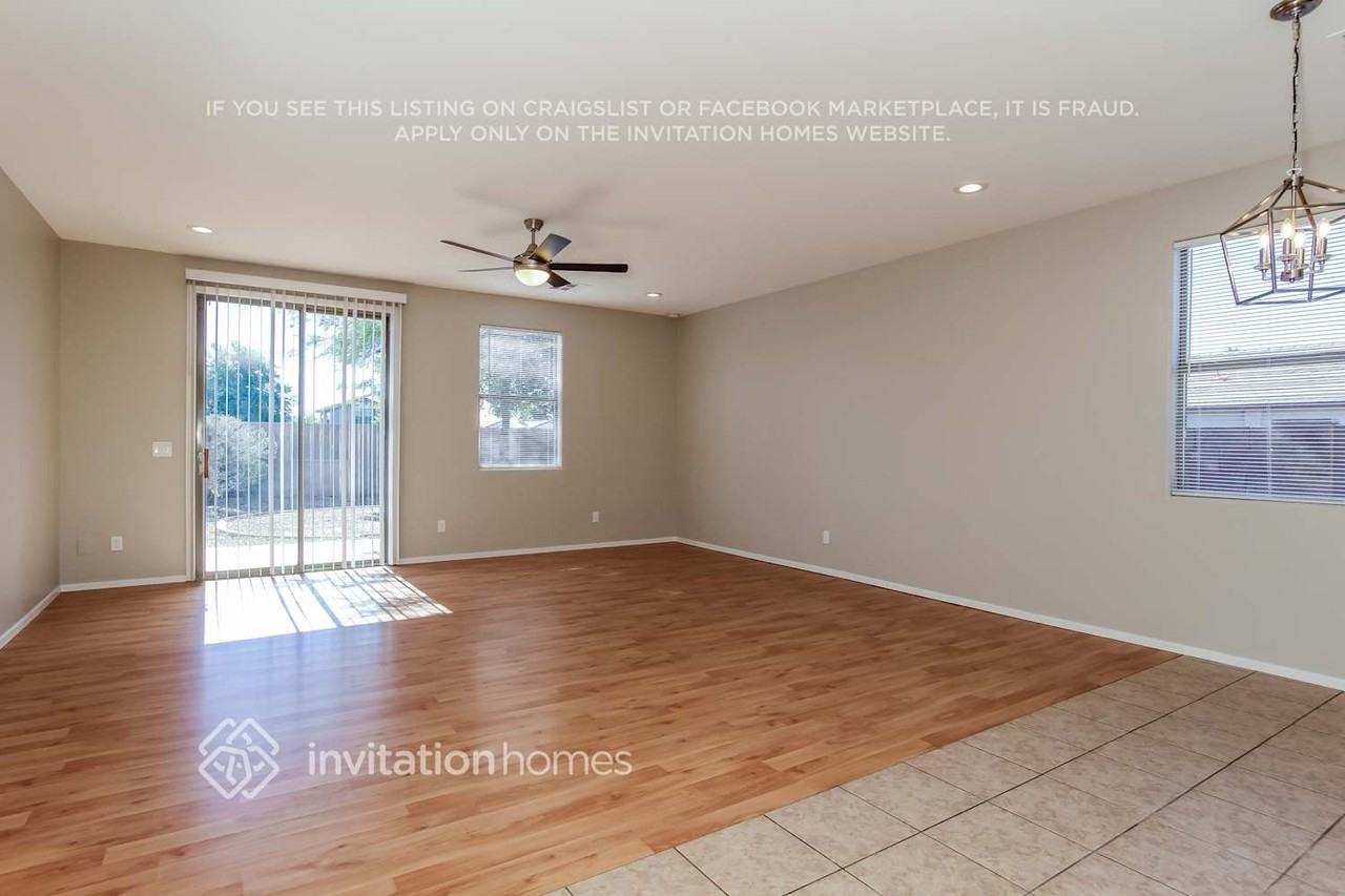 11727 W Foothill Ct - Photo 4 of 17