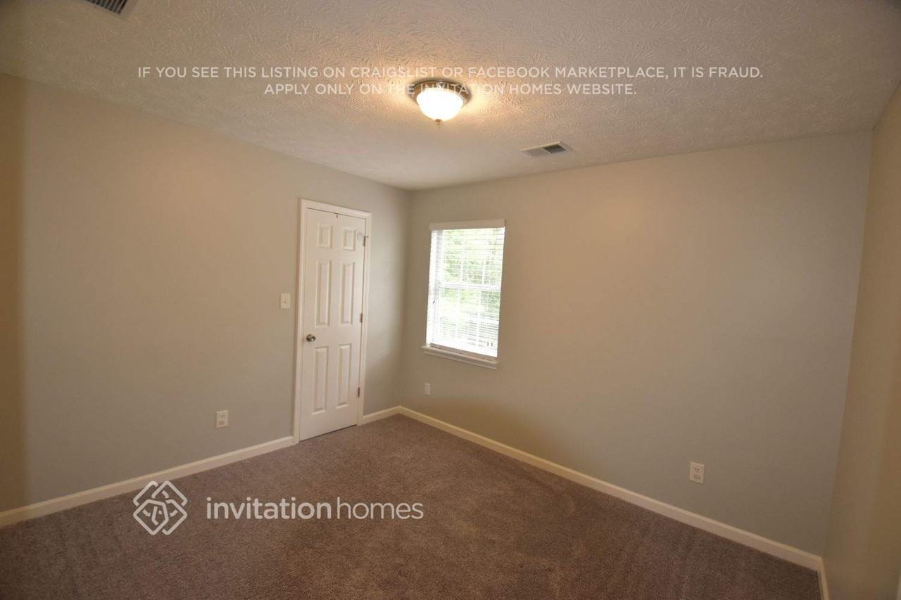 615 Ashton Manor Dr - Photo 6 of 13
