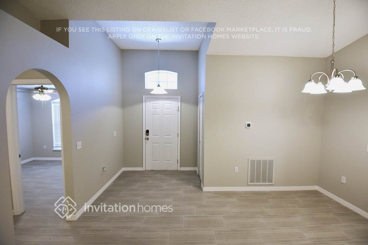 1311 Dragon Head Dr - Photo 3 of 20