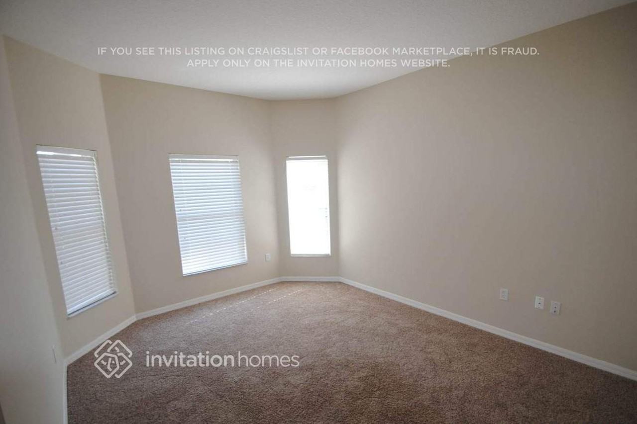 3575 Somerset Cir - Photo 3 of 8