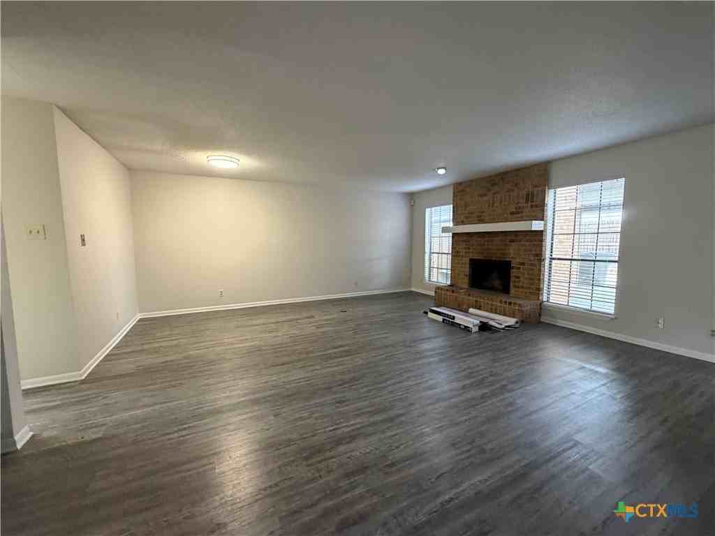 114 Kreekview Dr - Photo 3 of 13