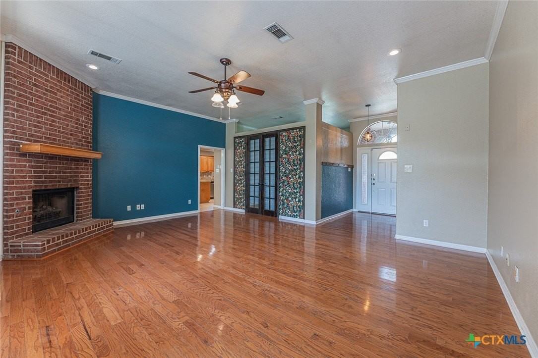 715 Paintbrush Dr - Photo 6 of 36