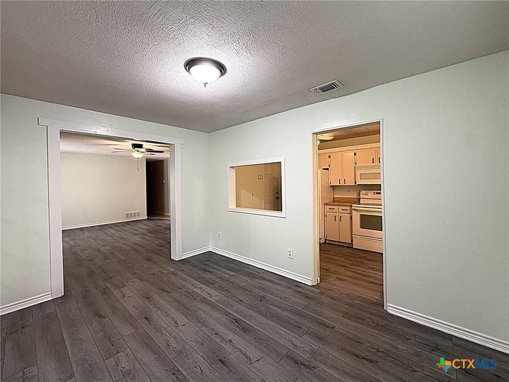 1613 Velma Ave - Photo 5 of 20