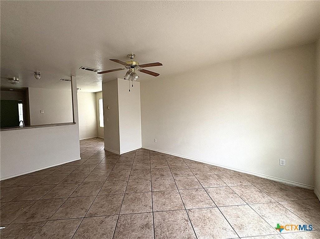 4100 Pilgram Dr #D - Photo 5 of 12