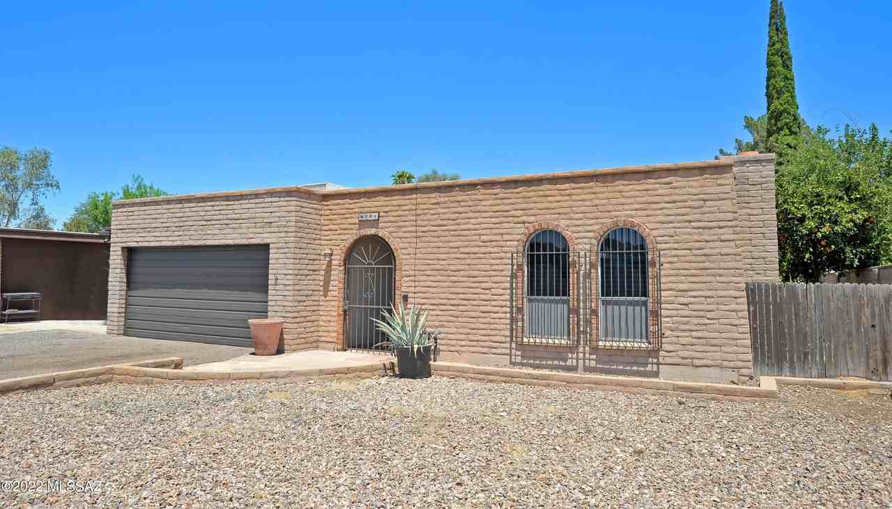 4541 E Patricia St - Photo 2 of 44
