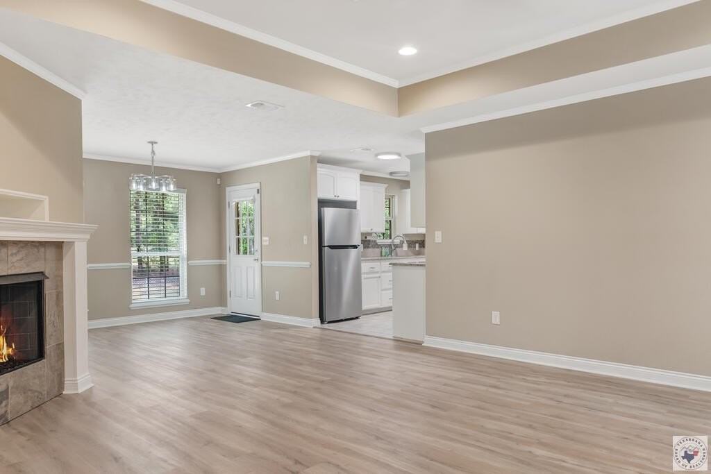 3408 Garrett Ln - Photo 3 of 20