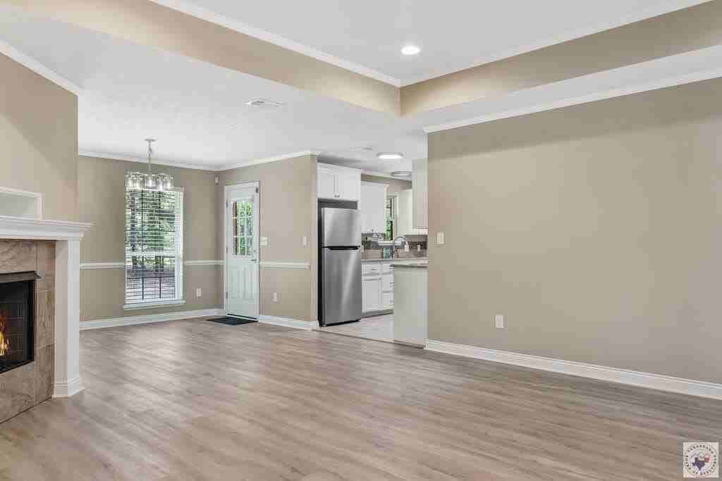 3408 Garrett Ln - Photo 4 of 20