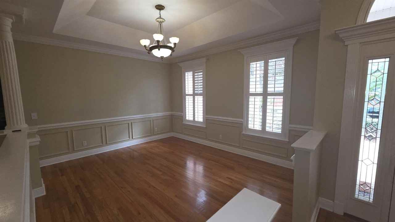 5655 Sioux Dr - Photo 7 of 40