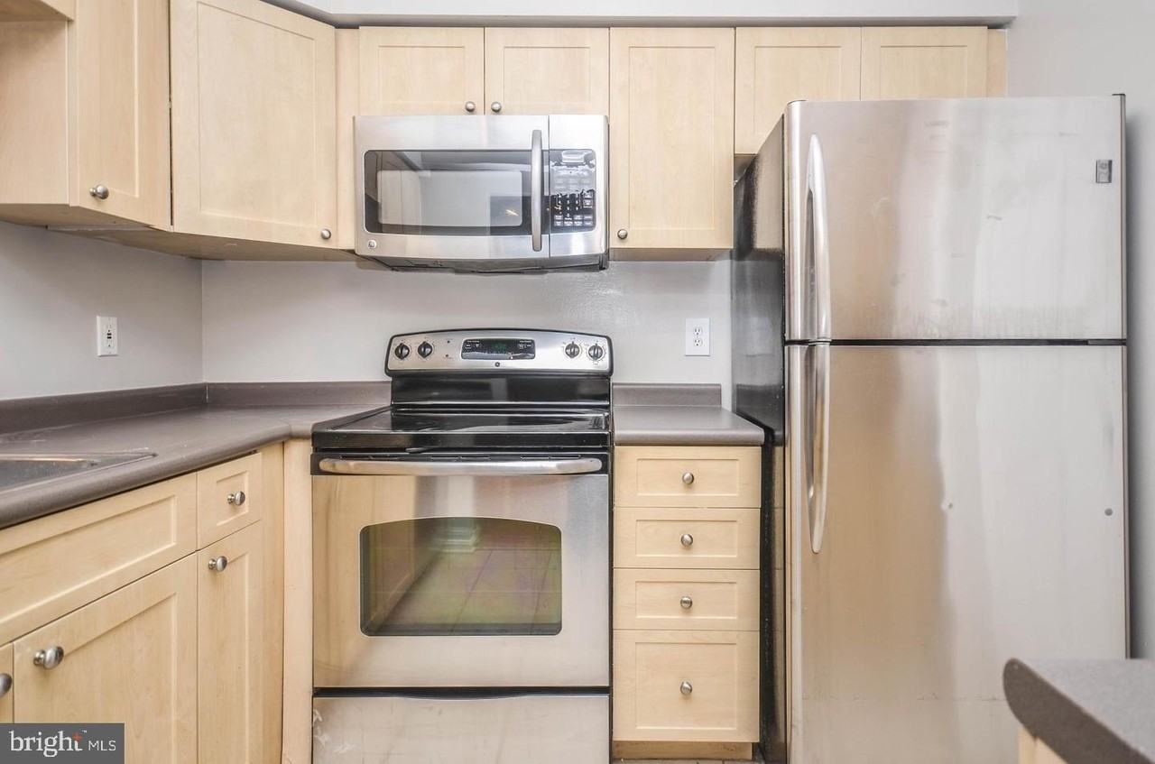 3631 38th St Nw #102 - Photo 6 of 22