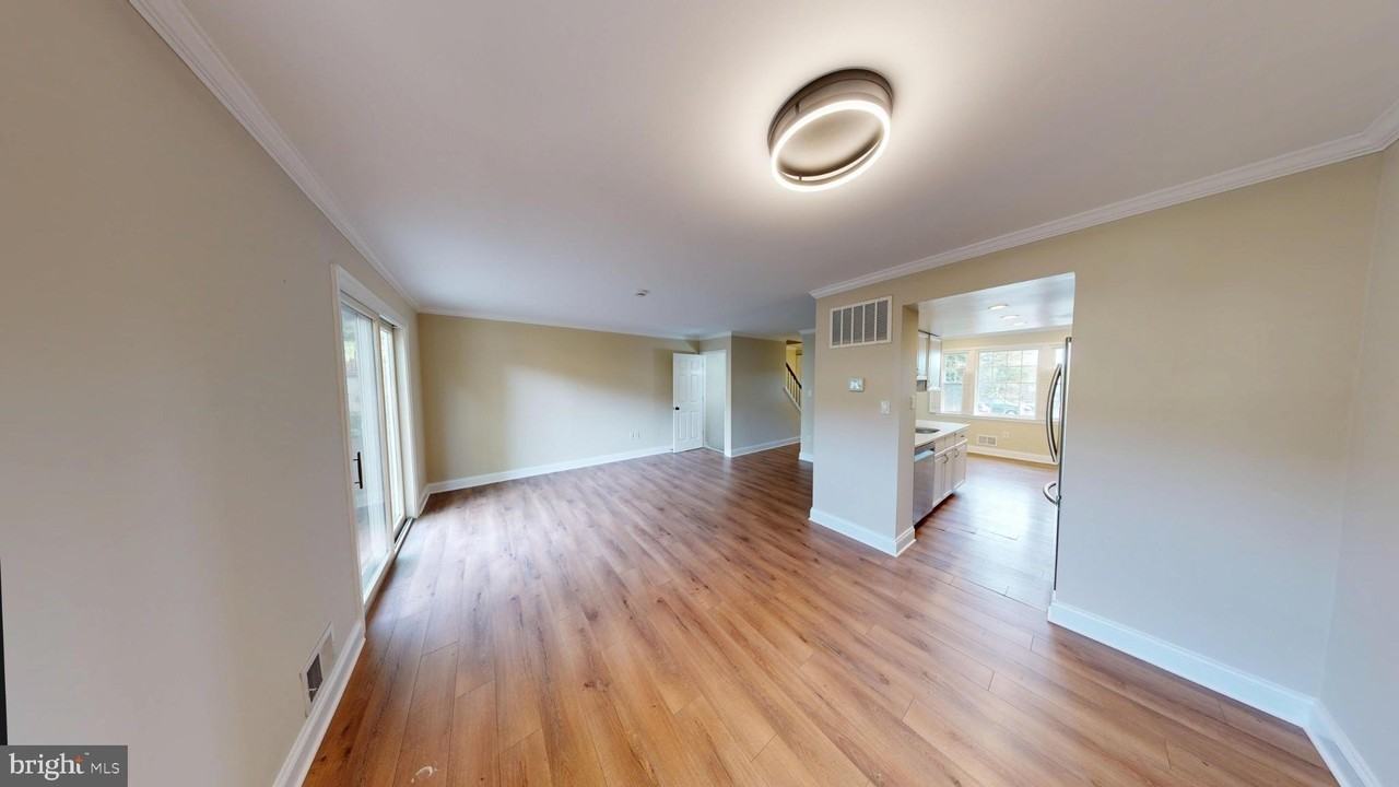 8 Big Acre Sq #22-4 - Photo 6 of 20