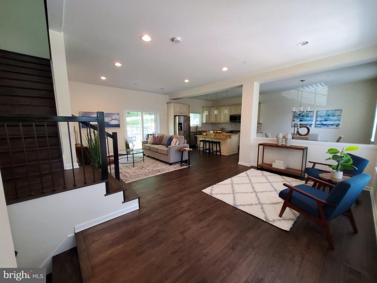 753 Beall Ave - Photo 4 of 33