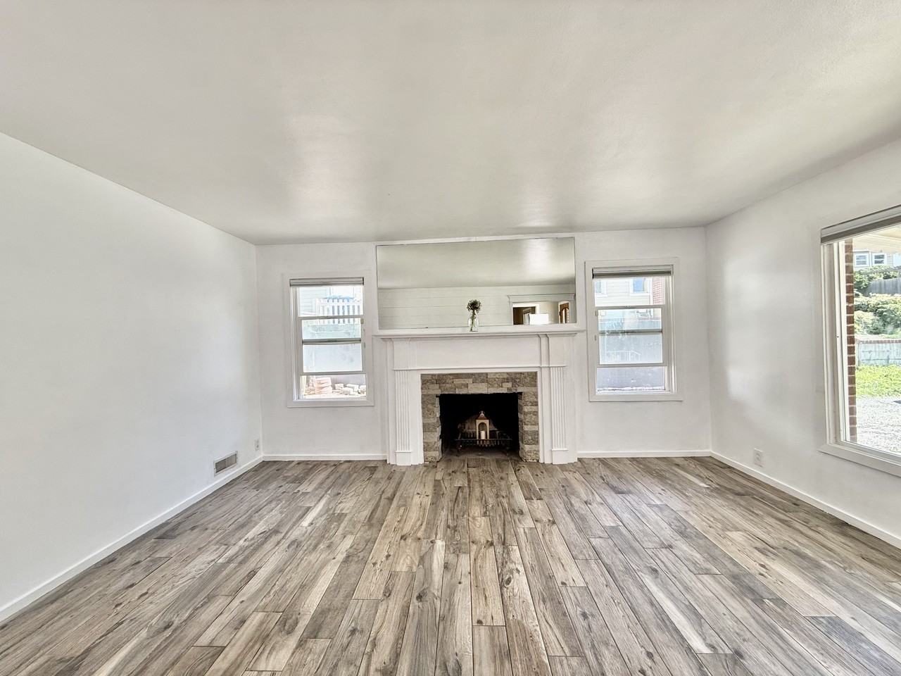 42 W Girard Ave #1 - Photo 2 of 24