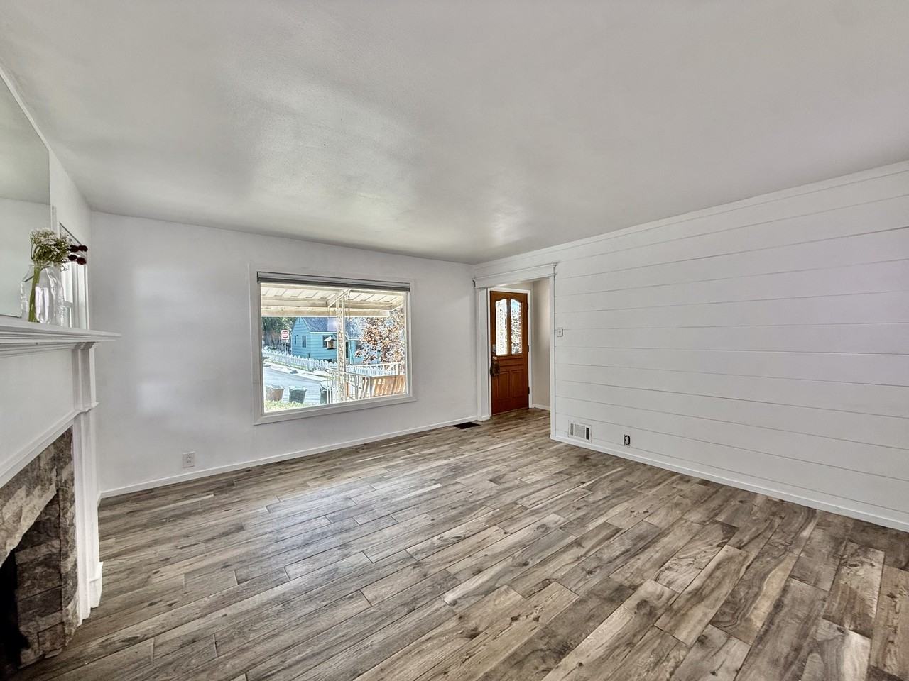 42 W Girard Ave #1 - Photo 4 of 24