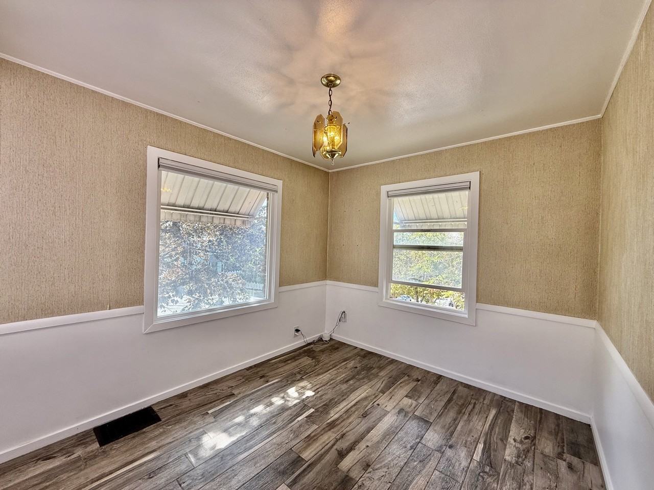 42 W Girard Ave #1 - Photo 7 of 24