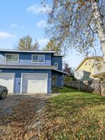 featured image of 1300 Valley St #1