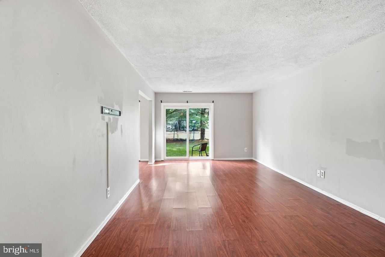 7 Peppercorn Dr - Photo 6 of 33